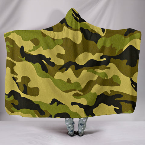 Green Camo Plush Lined Wearable Hooded Blanket